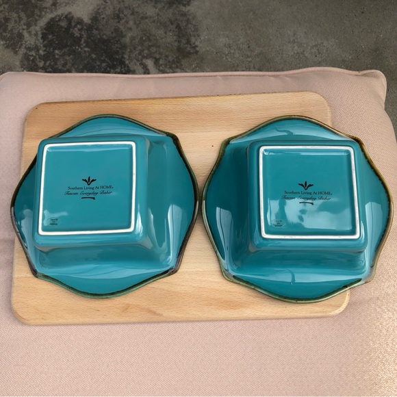 Southern Living at Home 2 Glass TUSCAN Everyday Baker 10" Turquoise Brown Bowl - Picture 4 of 14